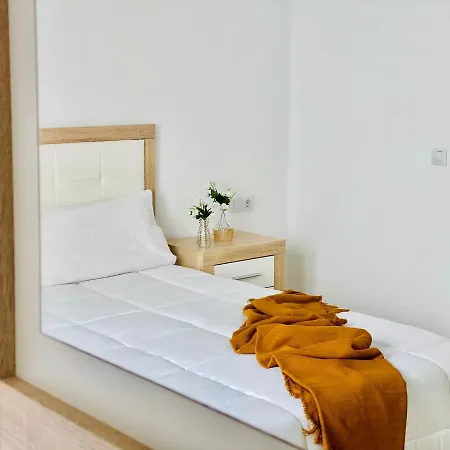Canaryislandshost L Ocean Apartment Costa Teguise